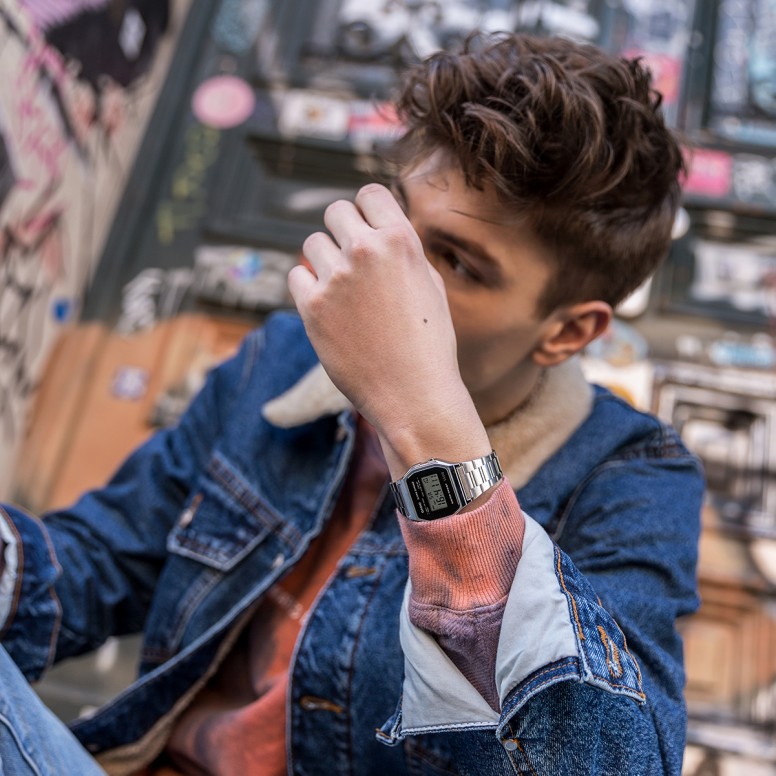 Reloj Vintage Iconic Plateado