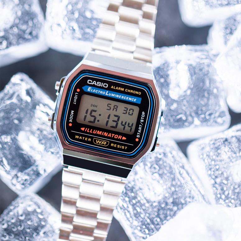 Reloj Vintage Iconic Plateado