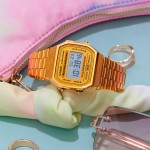 Relógio Casio Vintage Iconic Dourado