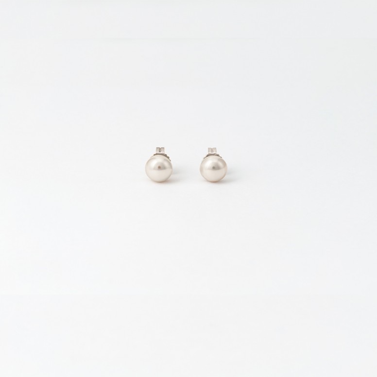 Lyra Earrings Pearl 8mm