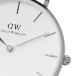 Reloj Classic Petite White Sterling