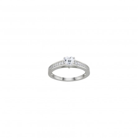Anel Classy Heart Solitaire