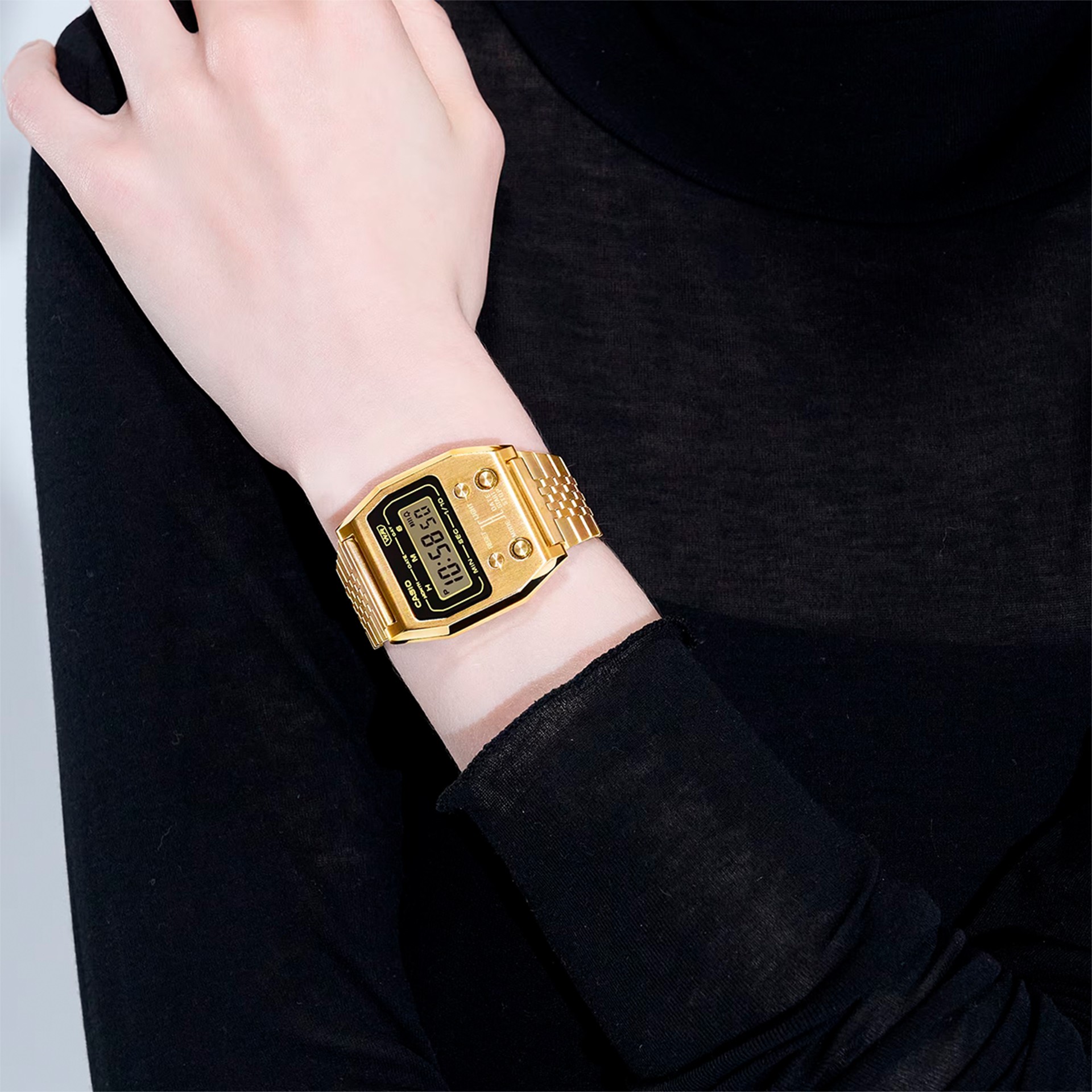 Relógio Vintage Edgy Dourado