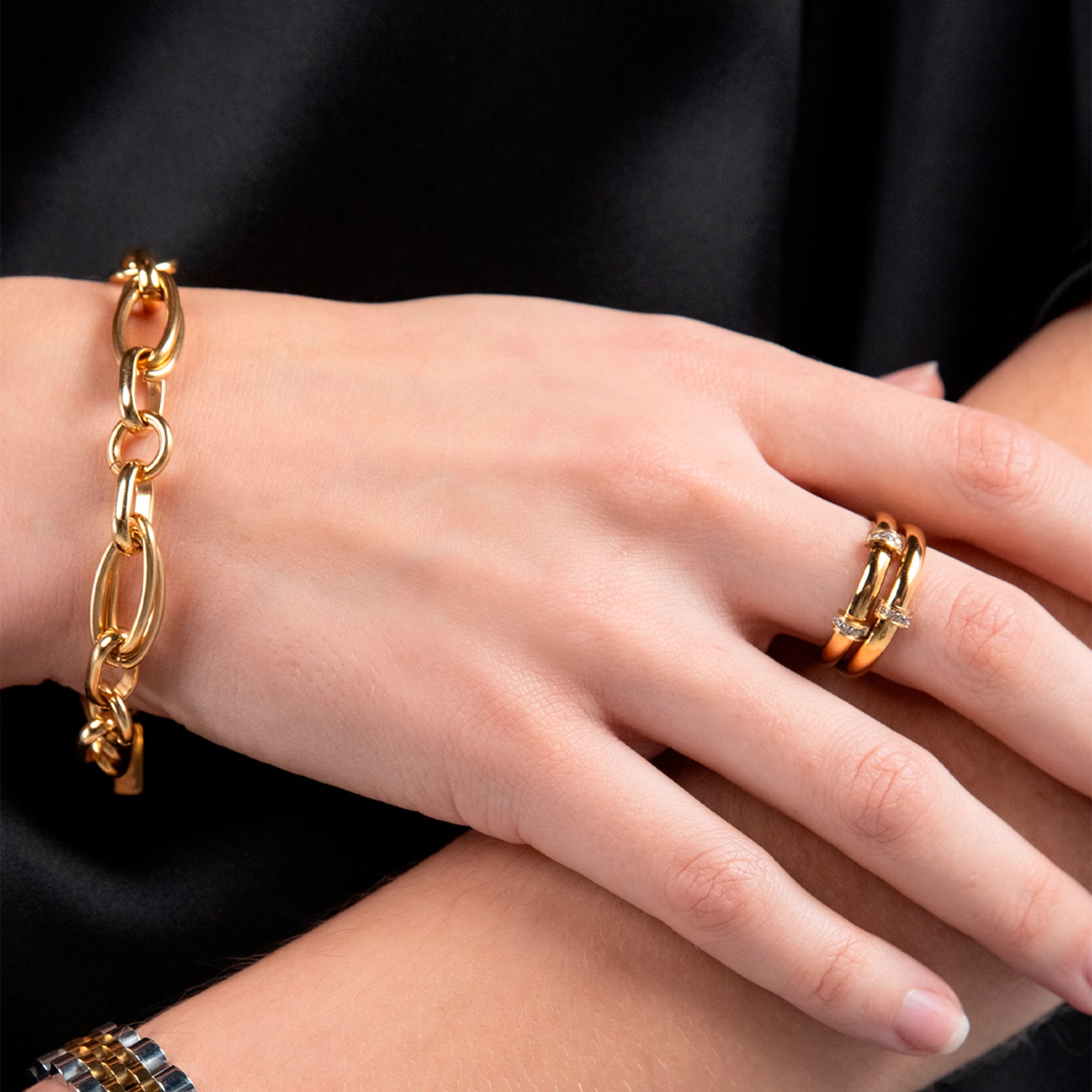 Luminous Crystal Ring Set