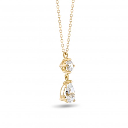 18K Yellow Gold Necklace with White Topaz