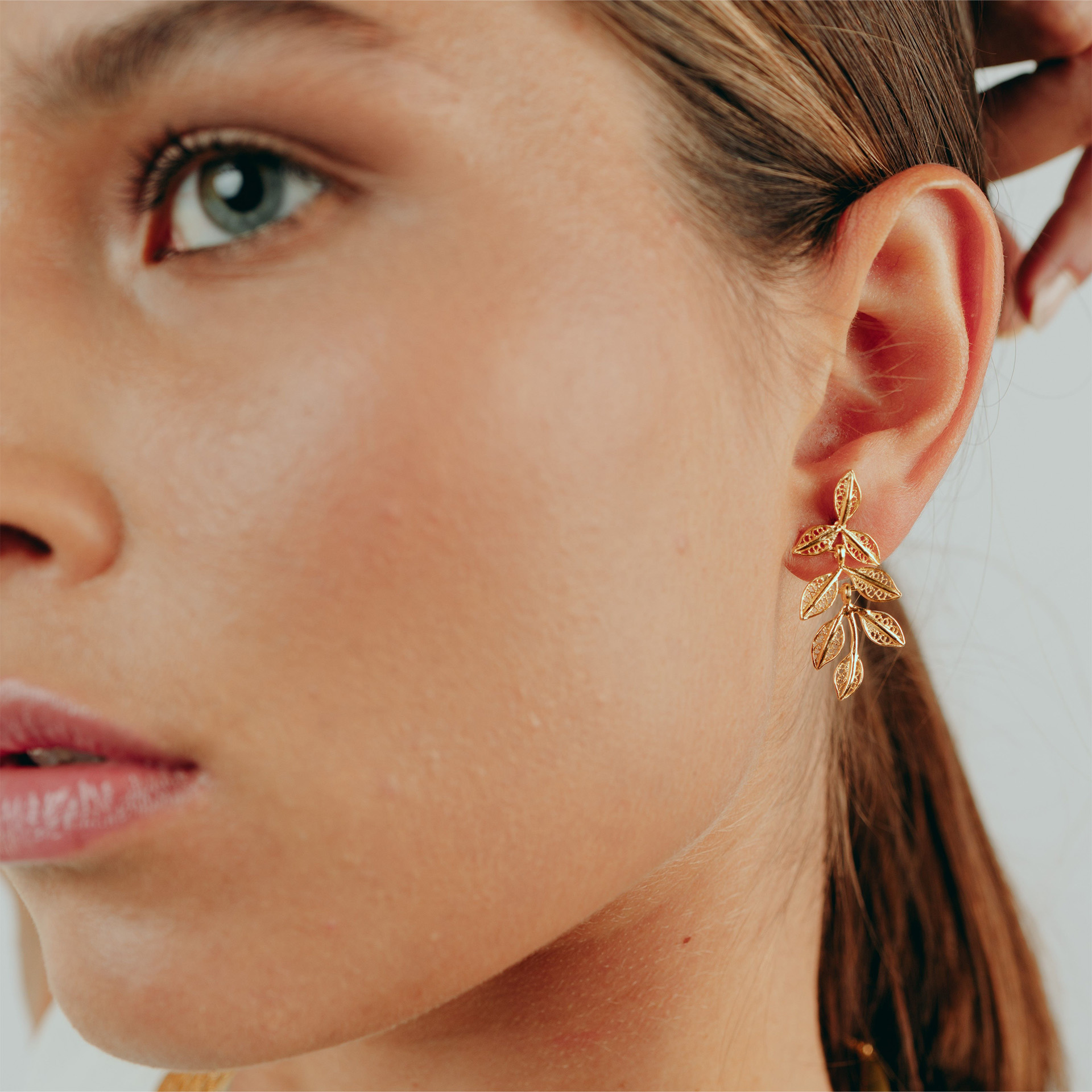 Pendientes Hojas Plata Dorada