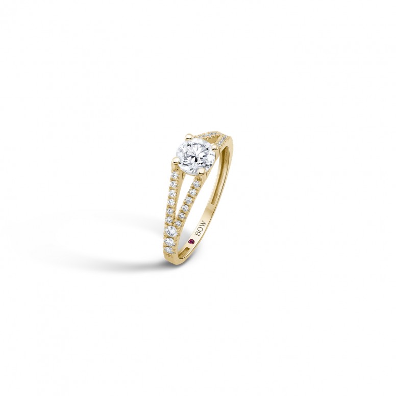 Anel N.80 Ouro 18K Topzio e Diamantes 0,27ct