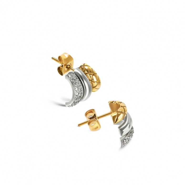 Delightful Triple Bicolor Earrings