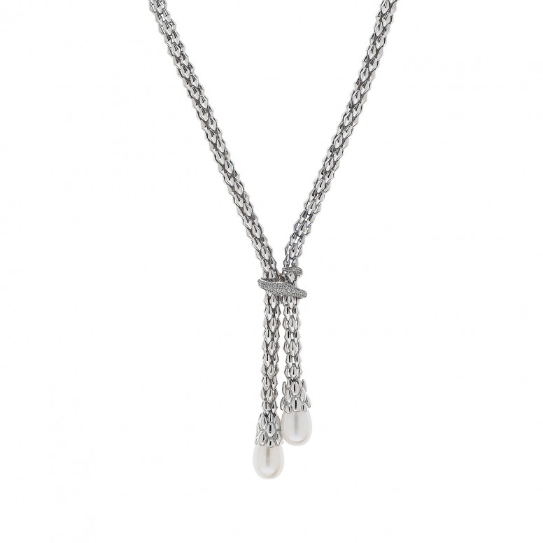 Trionfo Pearls Statement Gold Necklace