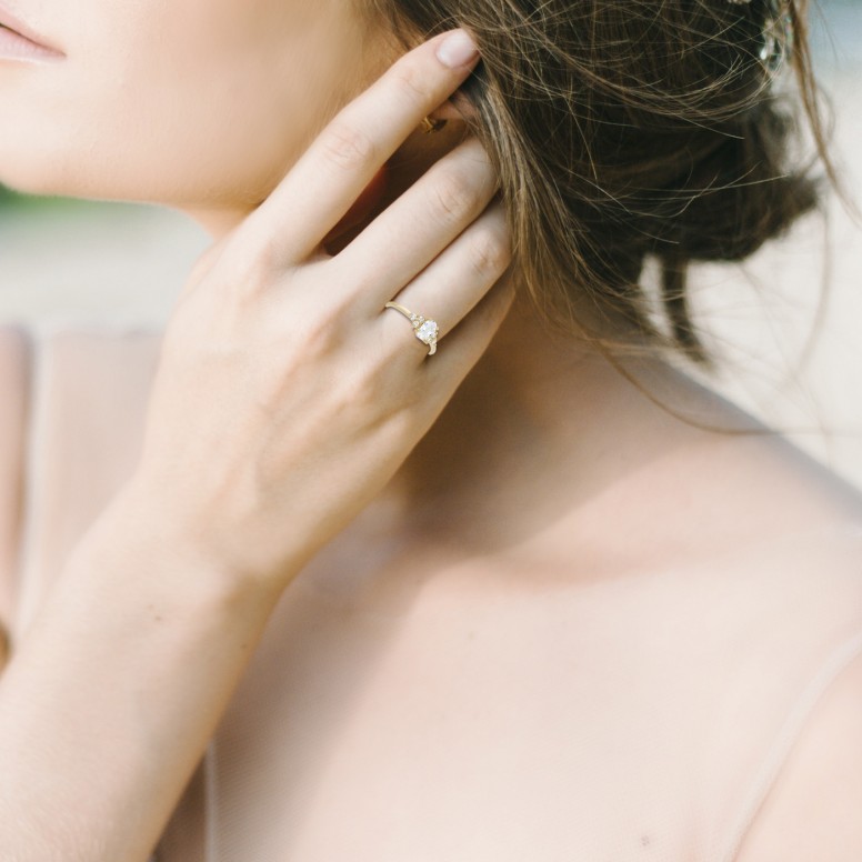 Anillo Mary Oro 18K Diamantes