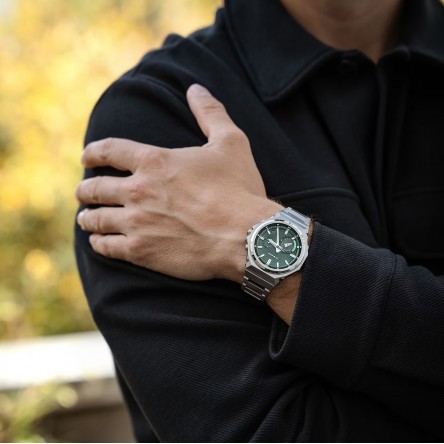 Green G-Steel Bluetooth Watch
