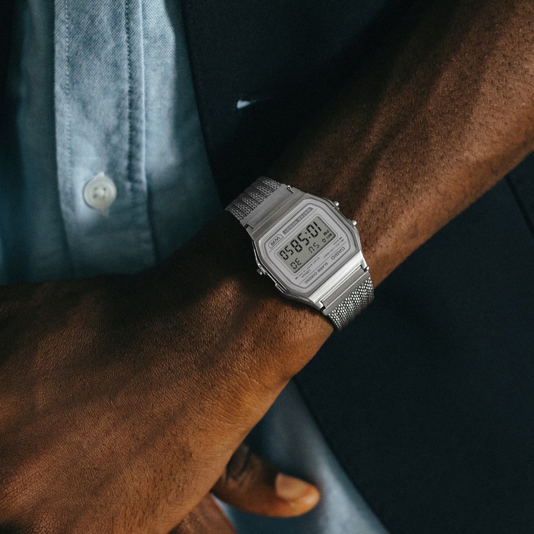 Reloj Vintage Iconic Plateado