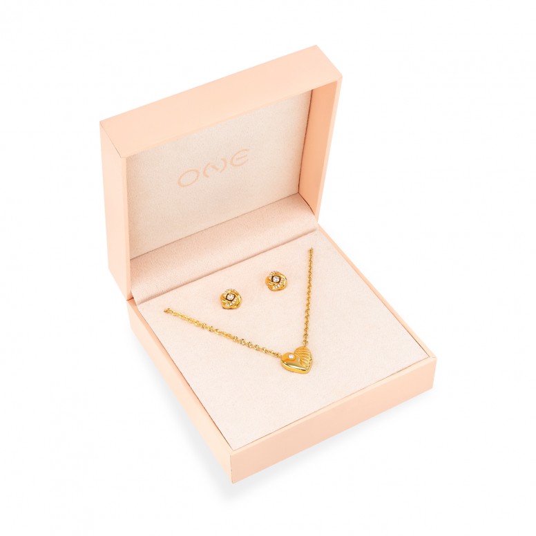 Eternal Golden Necklace & Earrings Set