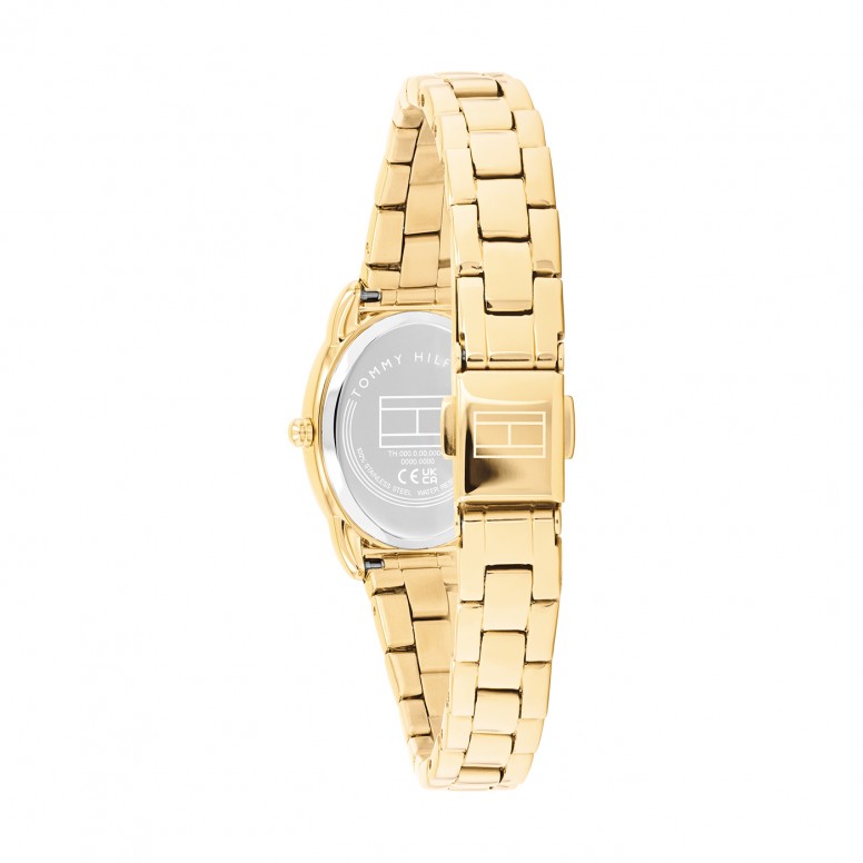 Reloj ovalado de acero dorado
