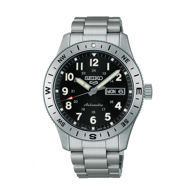 5 Sports Field Black Watch