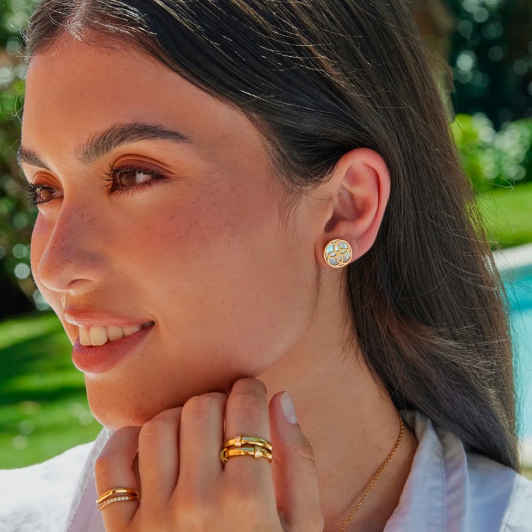 Brincos Iconic Petite Pearl