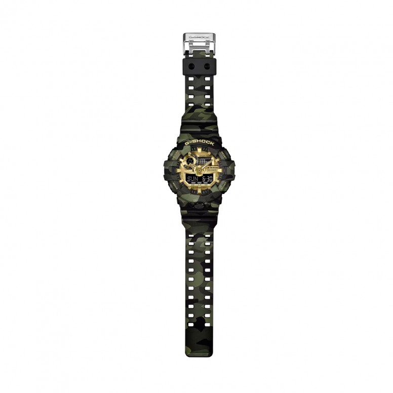 Reloj Camo Dorado