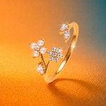Anillo Classy Flores y Perlas