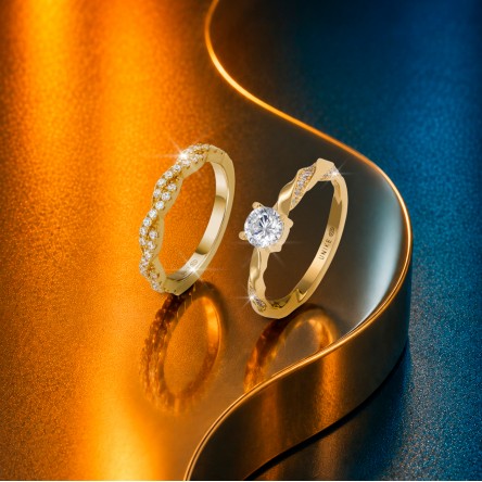 Classy & Chic Solitaire Braid Ring