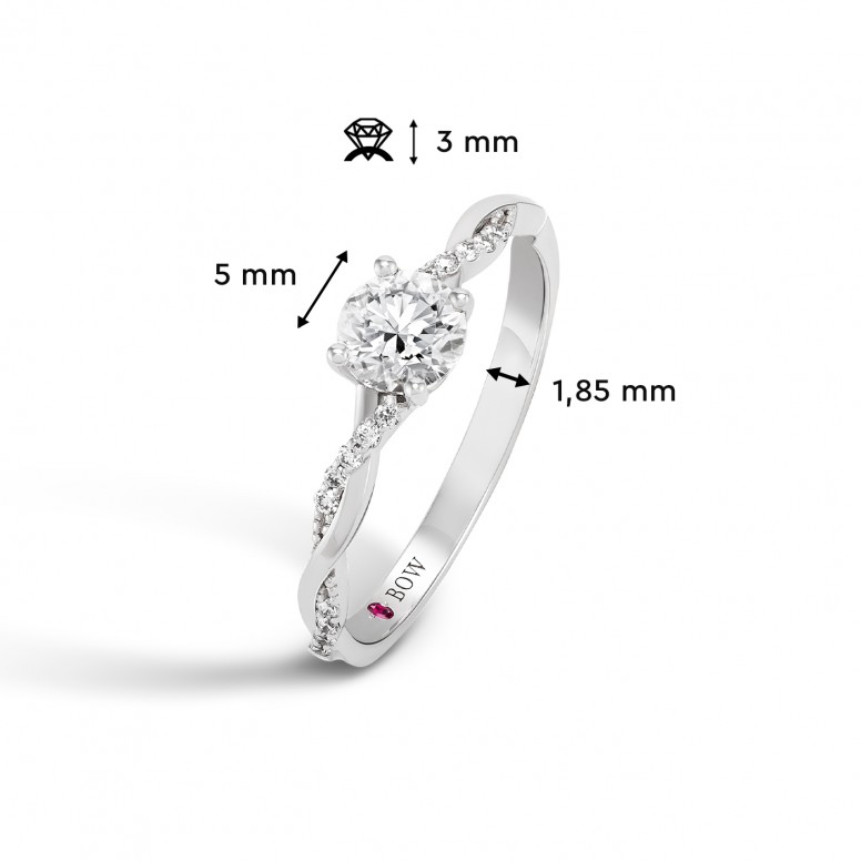 Ring Grace 18K Gold Diamonds and Topaz
