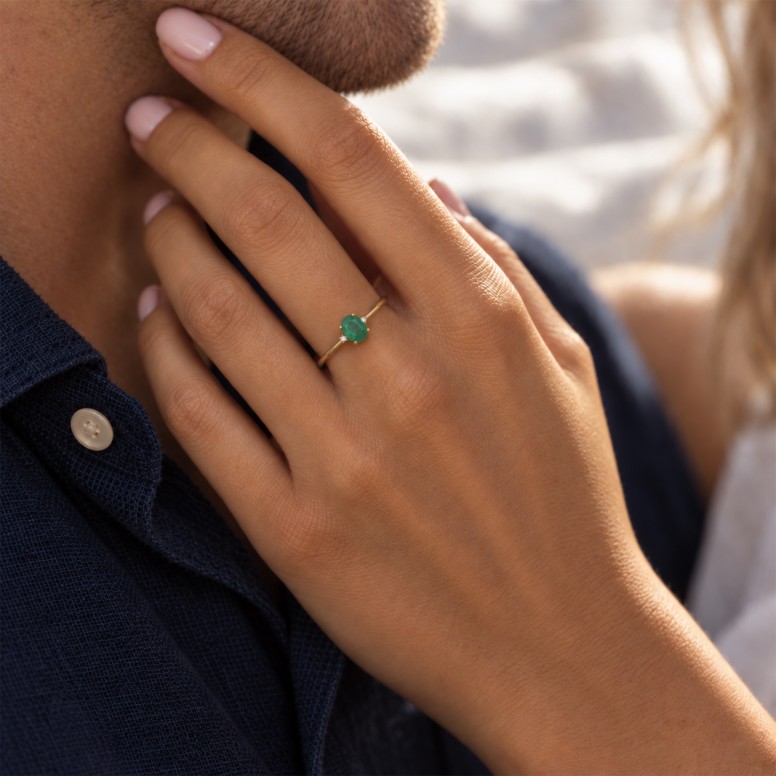 Anillo Stella Oro 18K Esmeralda y Diamantes