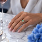 Ring Diana 18K Gold Emerald and Diamonds